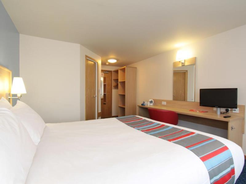 Travelodge Newbury Tot Hill Highclere Экстерьер фото