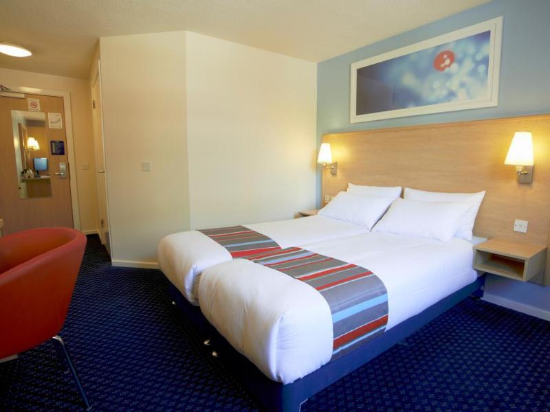 Travelodge Newbury Tot Hill Highclere Экстерьер фото