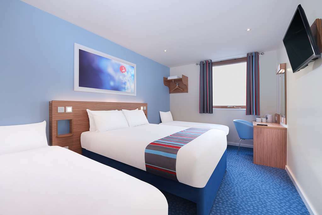 Travelodge Newbury Tot Hill Highclere Удобства фото